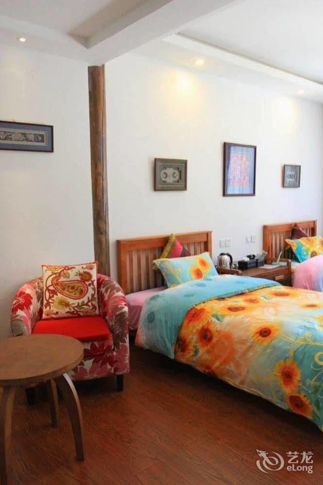 Tree'S Tale Hotel - Lijiang 丽江 外观 照片